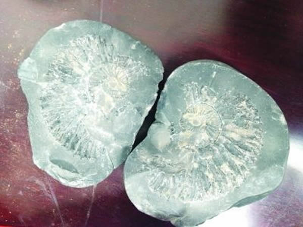 һ��Ϊ���ľ�ʯ��ʯ