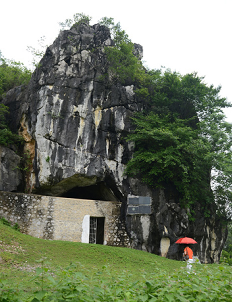 ������ʯ�й����පѨ��ַ