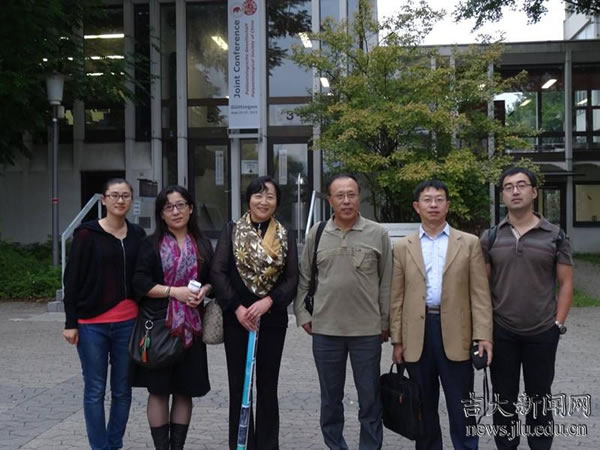 ���ִ�ѧ���������Ĵ����ų�ϯ�е¹�����ѧ����ѧ�����ֻ�