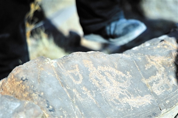 �����Ϊ�𻵵Ĵ�����һ���Ϊ��ʴɳ�֣���ʯ�����ѷ죬һЩ�һ������Ѿ�����