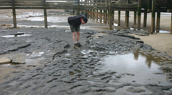 Ӣ������������80����ǰ�����㼣��ʯ