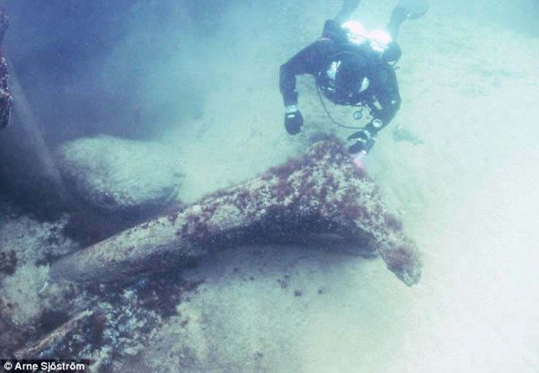 ���Ǳˮ�߷����������ڲ��޵ĺ���ĺ���ʯ��ʱ���˹���Ʒ