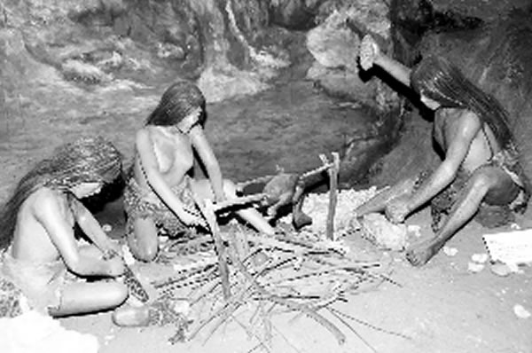 ����ʡ�����չ����ģ��ĺ��������ڶ�Ѩ�������