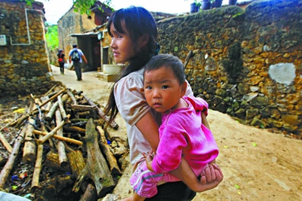 ���š���ʯ�塱�������οͣ����������Ƕ����Ѻ���ӭ�����ܴ��ӵ�������