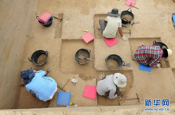 ������ˮ�����������Ļ���ַ�ڣ����Ź��������ڽ��з�������