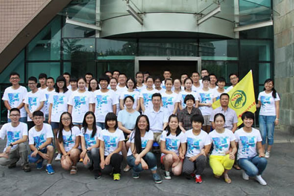 �ɹ��ٰ���߽�ȫ����ѧ������������Ӫ