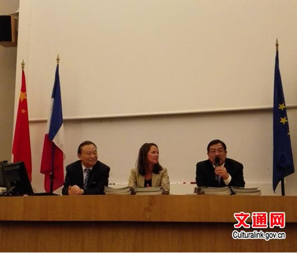 ����������ë��չ��Ļʽ�ڷ�����������Ȼ��ʷ����ݾ���