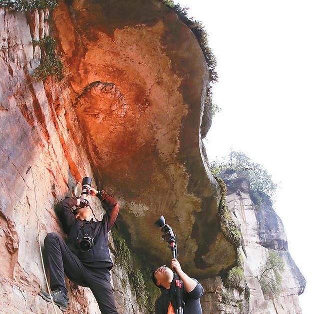 �����뽭����������Ҵ����ƺ�ͱڷ��ֿ����ü���ʯ