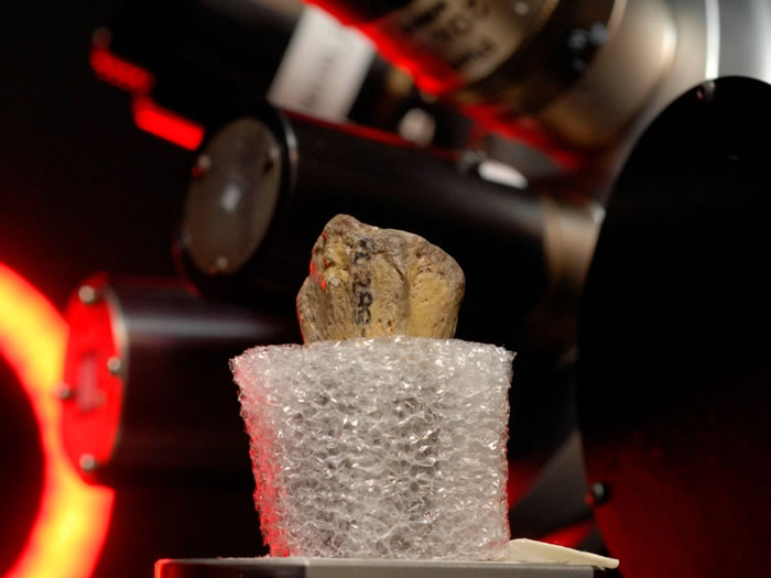 320����ǰ��������ĸ��¶���ܿ����Ǵ�����ˤ�¶�����