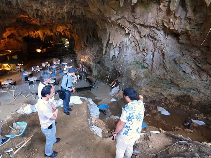 考古学家在冲绳岛山洞发现世界上最古老的鱼钩 距今23000年前
