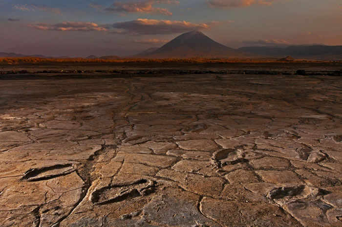 ̹ɣ�����׸�����ɽ�����������ٸ��������ӡ��ʯ