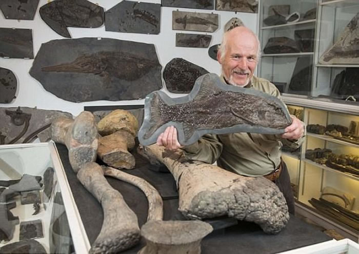 Ӣ������30����䷢����2500����ʯ ����ר�Ž������չ��