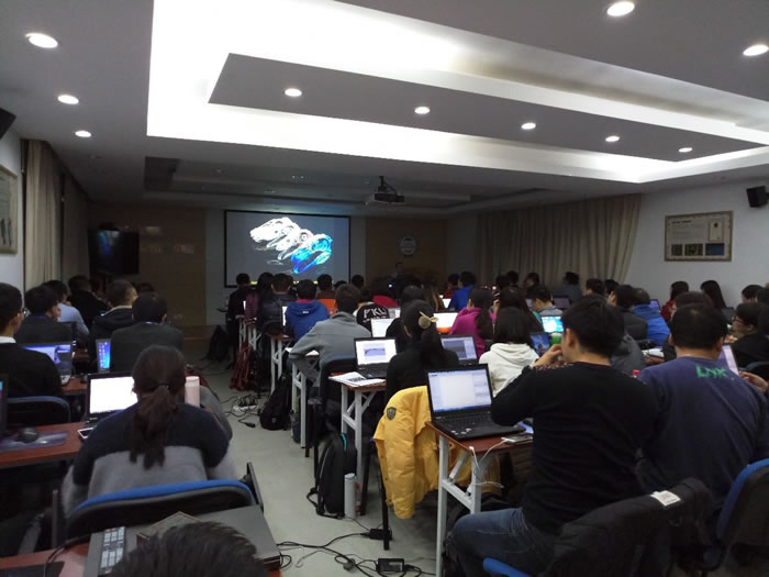 ���ִ�������ѧ�¼������ֻᡱ���Ͼ����������ٰ�