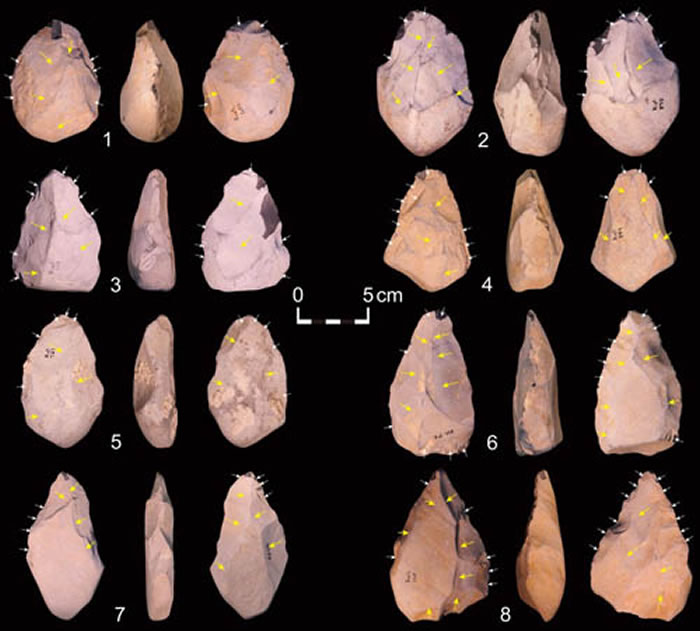 ���130�����Rietputs��ַ�����Ĳ����ָ��걾����ƹ�ͼ��