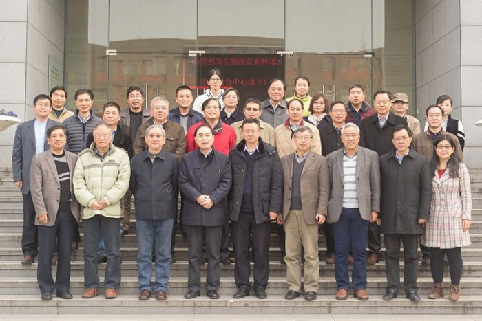 ���Ͼ���ѧ�����ݻ��뻷���ƽ��ں����ġ������߽�����ʽ���Ͼ���ѧ�����ѧѧԺ����