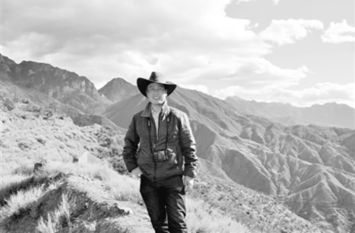 2014��11��3�գ���Ԫ�������ϱ����߸�-����;�У���ɳ���ߣ�������ʺ͵ز㡣