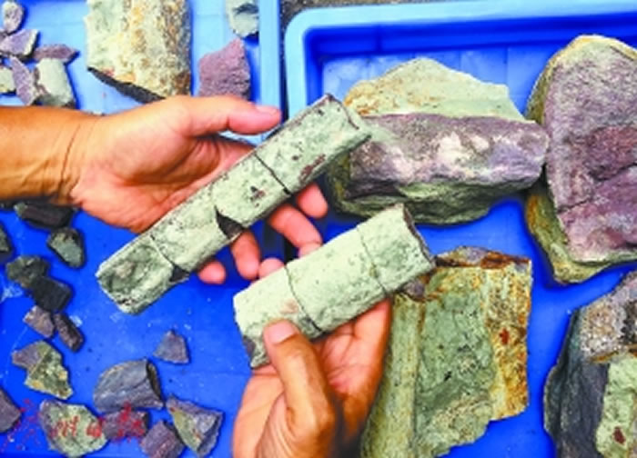 �㶫��ˮ��ʯ�������Բӻ����Ļ��ɳ�������ƿ���������ʯ