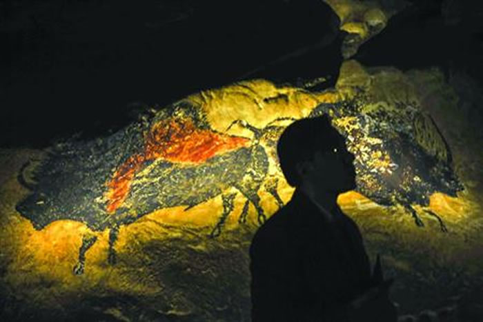 ͨ����ʵ��С�ĸ��ƶ��ڣ��ι��߿������侳�ظ���2����ǰ����˹�����硣�������� ����