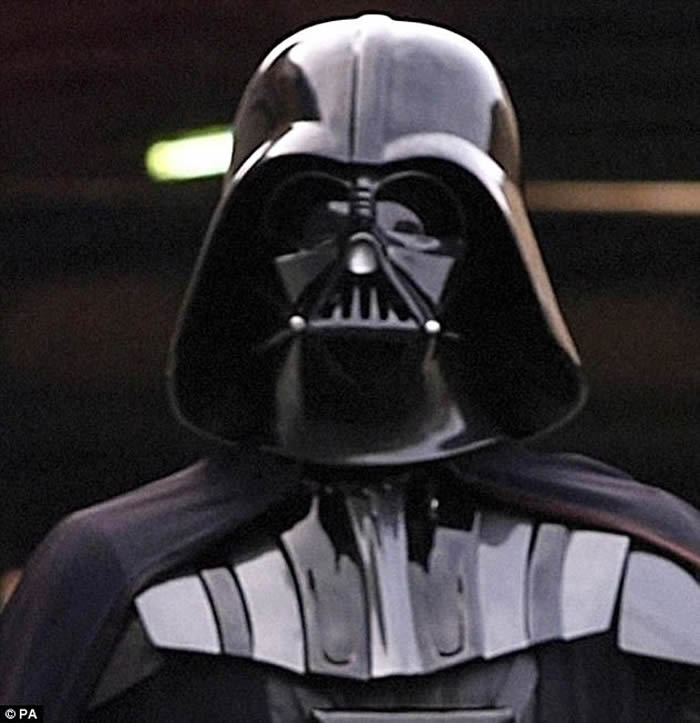 外形似黑武士头盔:美国爱达荷州发现三叠纪古老鲎(马蹄蟹)化石Vaderlimulus