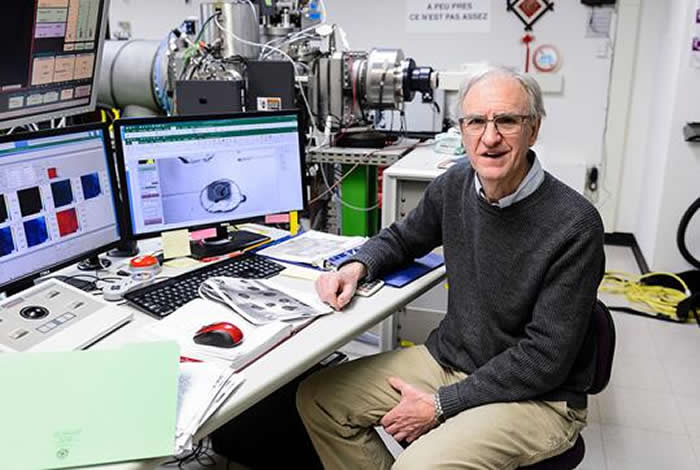 ͼΪ2017 �� 12 �� 15 �գ������ѧ����Լ��•���� ��John Valley�� ��������˹���Ǵ�ѧ���ѷ��У ��University of