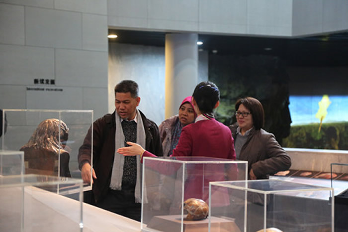 ������Գ���߽��������ǡ����ܿڵ���ַ����չ�������������ǹ��Ҳ���ݿ�չ