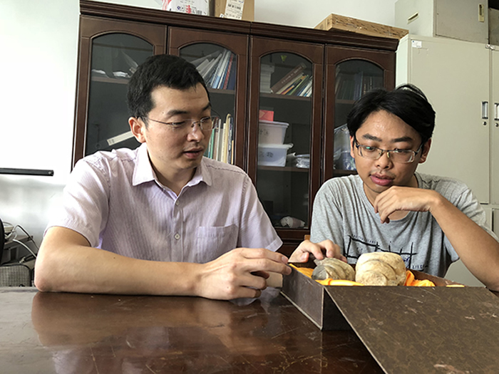 �κ���������������ң�