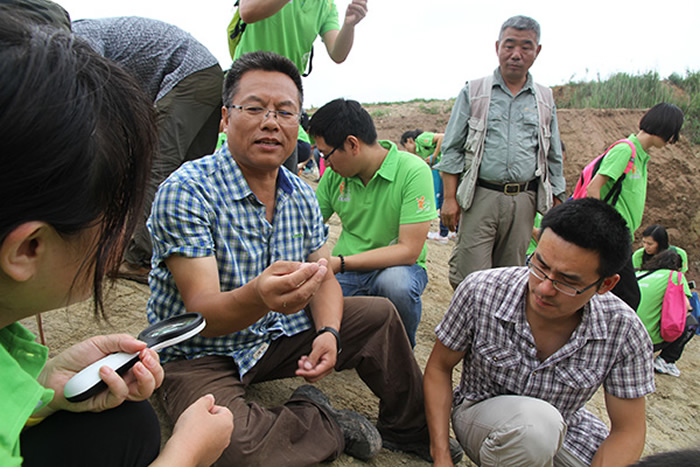 中国科学院古脊椎动物与古人类研究所汪筱林研究员:钟情古生物事业 热心科学传播