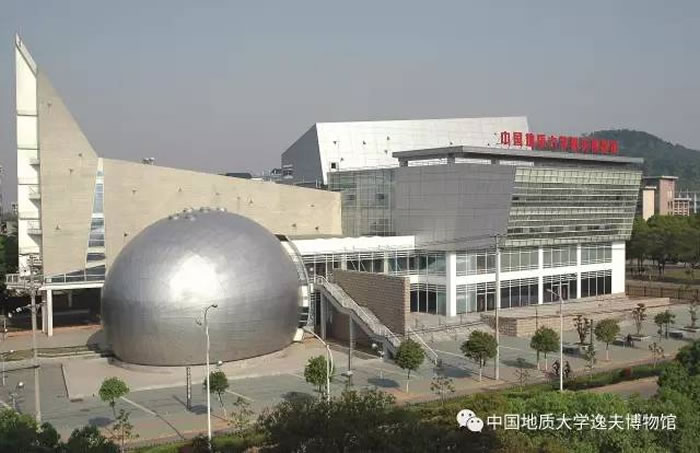 �й����ʴ�ѧ�ݷ���ݴ����ѧ�������ƽ̨��ʵ