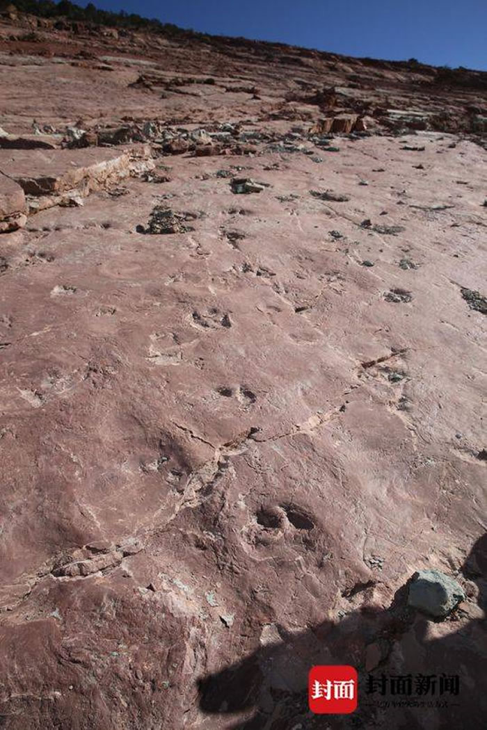 ��ɽ���Ѿ����ٴη��ִ��ģ�����㼣��ʯȺ