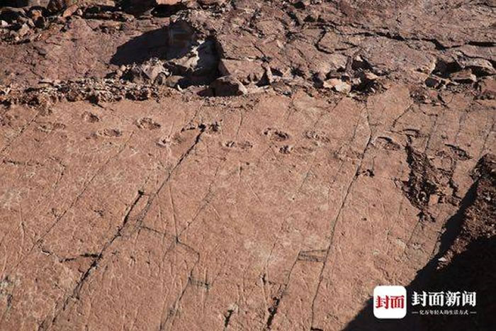 ��ɽ���Ѿ����ٴη��ִ��ģ�����㼣��ʯȺ