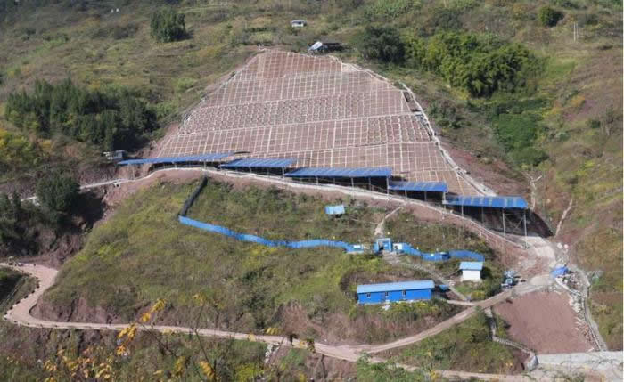 ��ʯǽ�����ܱ߻�������ͼ