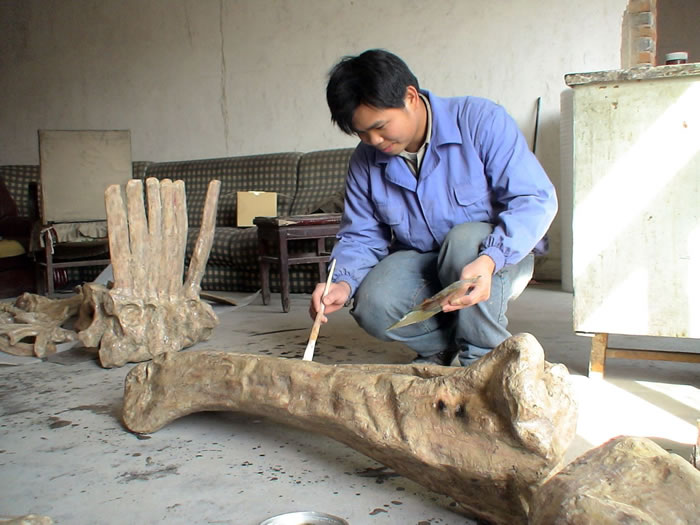 ũ������Ļ�ʯ��������л����