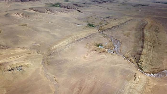 �����������鵻�ʯ���غ���ͼ