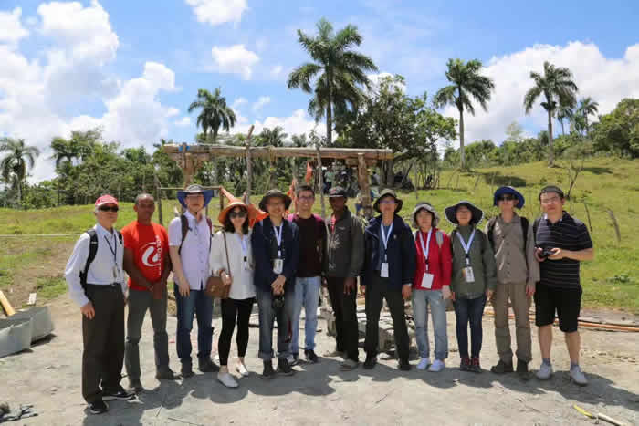 �Ͼ����������λ���Ա��Ӱ