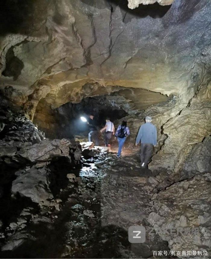 ����ʡ�Ͻ�����Ӻ�ش���������10��20����ǰ���鶯�ﻯʯ