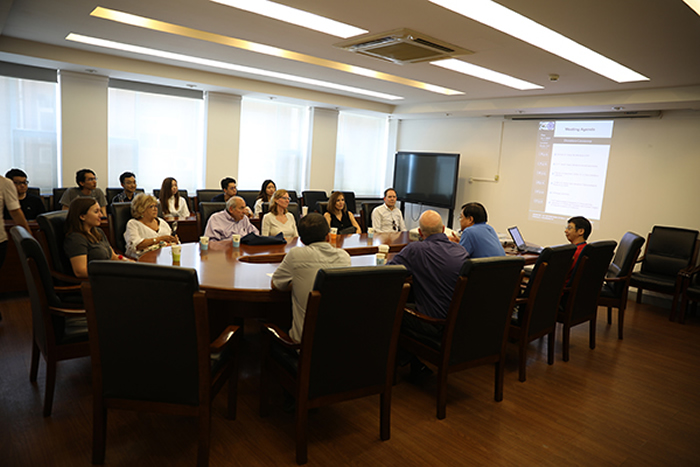 �п�Ժ�ż�׵���걾���Ľ��մ��������������׺��黯ʯ�걾����