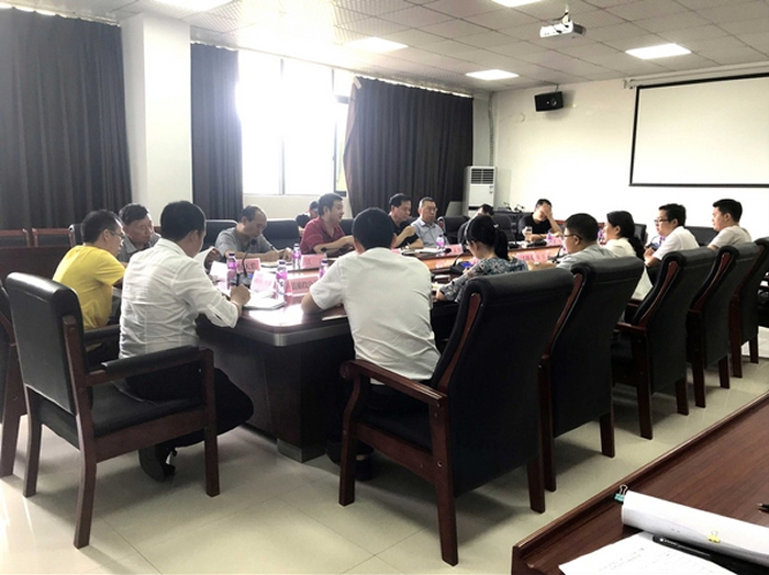 ����ʡ����ί�����������ؿ�չ��������������������