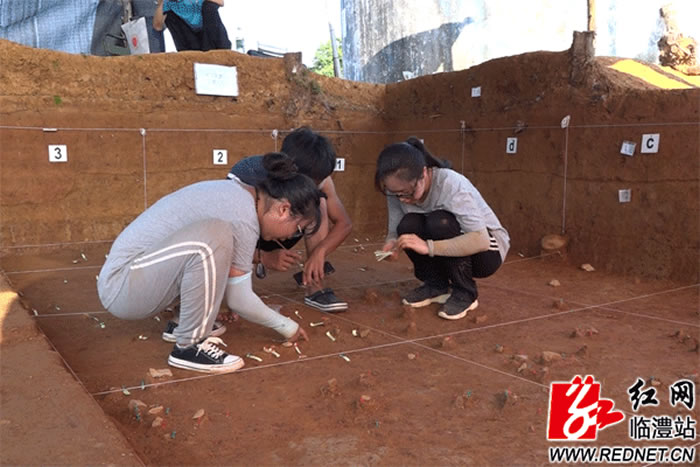 ���ϳ������������������ɡ���Ǿ�ʯ����ַ���������ʯ�� ��׷����ʮ����ǰ