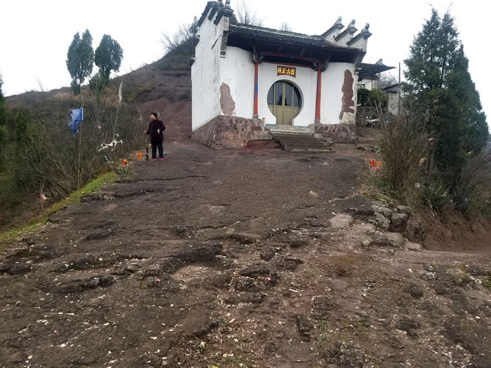 �㽭��Ϫ�������ż����ż�ԭ���ǿ����㼣��ʯ