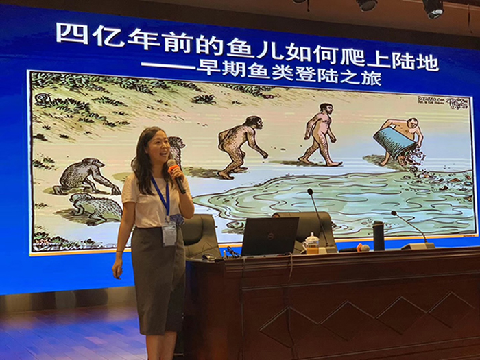 ¬�����о�Ա����������ǰ������������½�ء�����