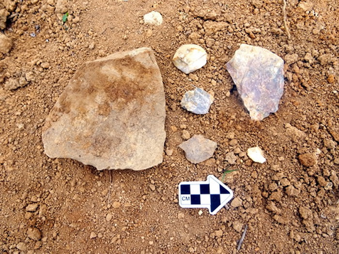 Ħ������ַ�ɼ�ʯ��Ʒ