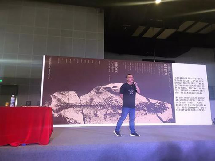 �������桶���صķ羰�����������ﻯʯ�ǡ� ���㴺��������߽������ḻ�Ļ�ʯ��Դ