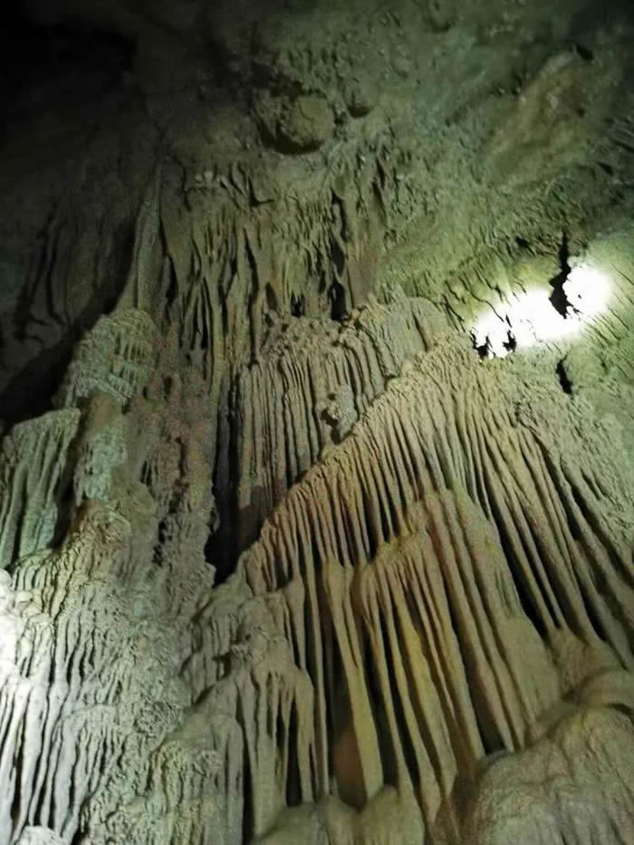 �Ĵ�ʡ�����й����ػ��������ô��ܶ����ִ���ʯ���顢��ʯ���һ�