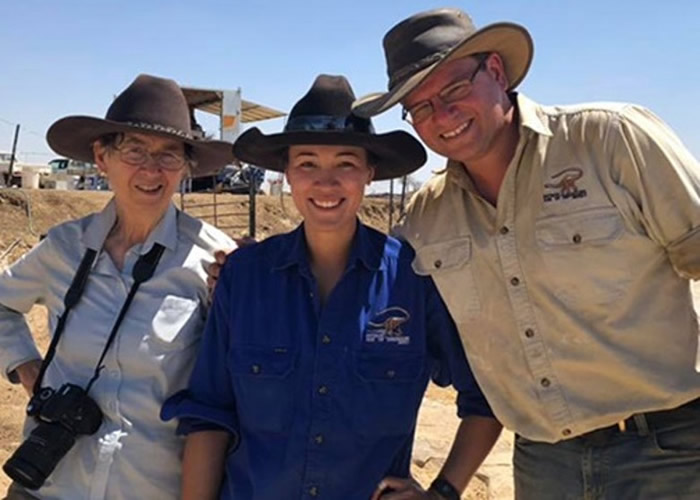 ����ά������ʡ������Ʒ���޳ݿ�����Era the Elaphrosaur�� ΪѸ��������