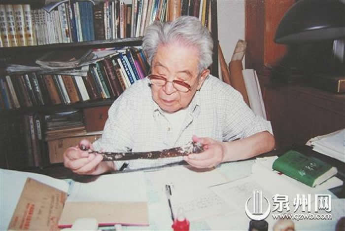 ����Ͽ�ˡ���ʯ��������Ժʿ����ȷΪ�������Źǻ�ʯ���ٴ���ͼ��