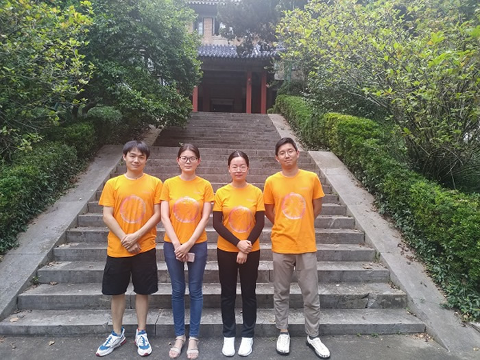 �й���ѧԺ�Ͼ����ʹ������о����ٰ������ѧ������������Ӫ