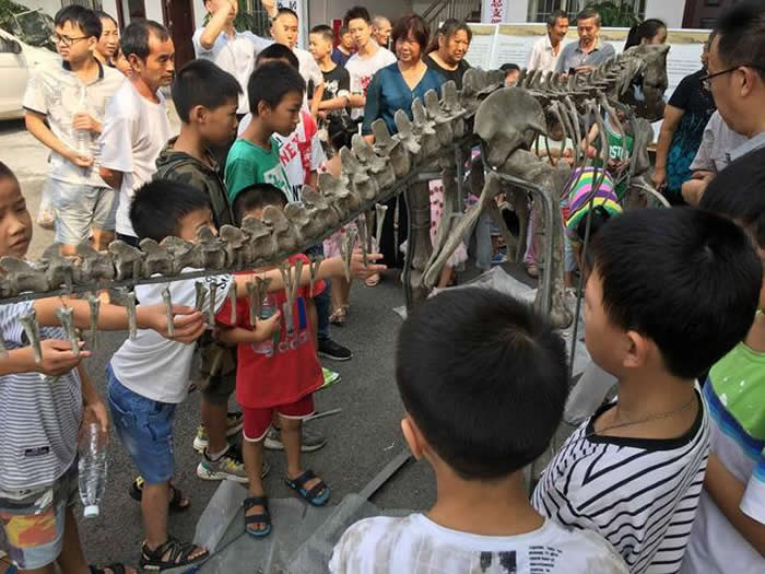 ������������ �Ļ�����ƶ��������ջ���Թ��и�˳�ظ���������������