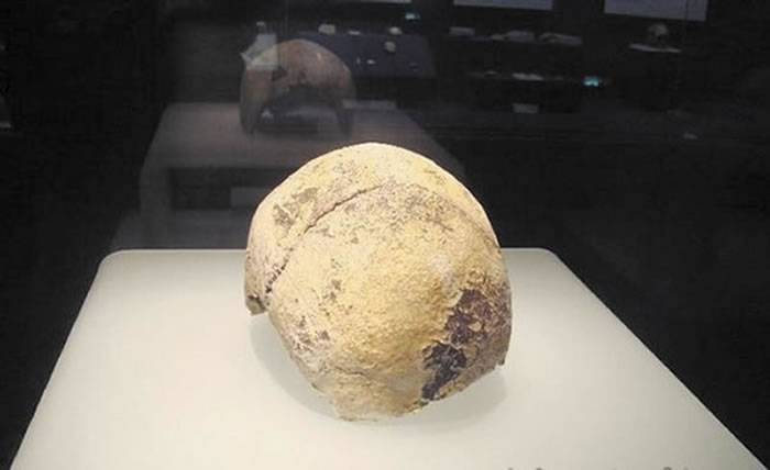 1997�귢�֡������ˡ�ͷ�ǻ�ʯ�������人������������ǰ�����4����1.5����