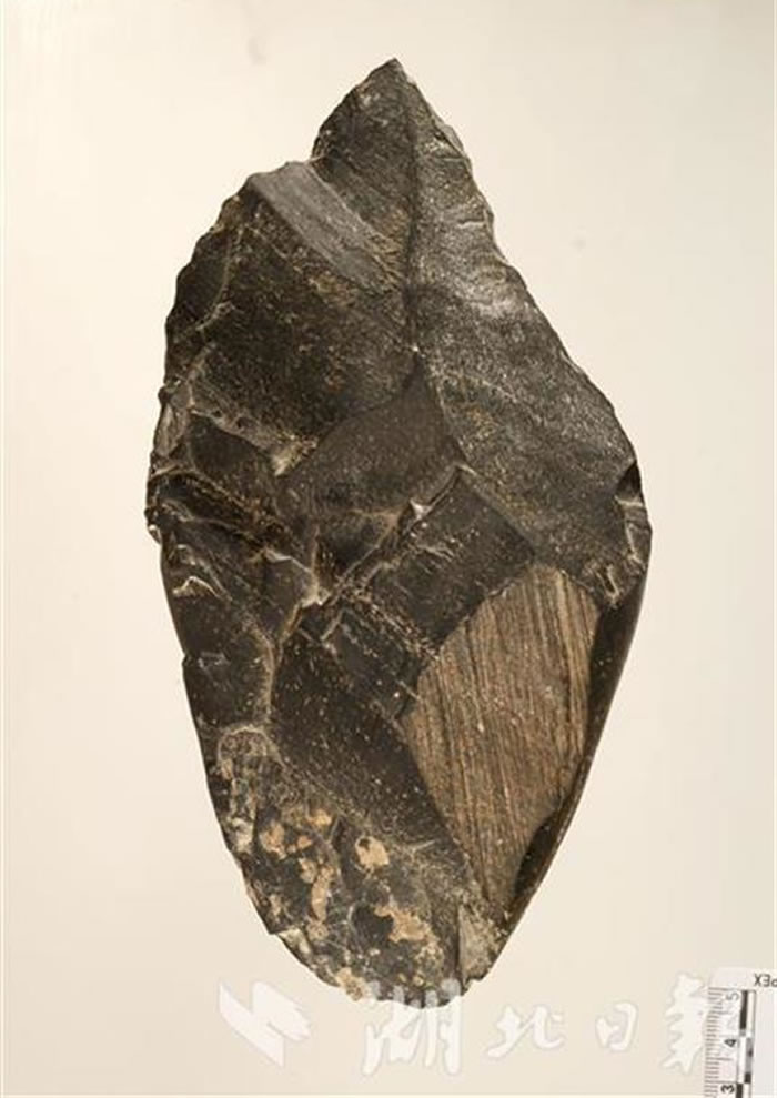 ��������ַ�ָ������ڽ��㣩