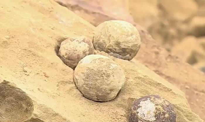 ���ݹ����ڳ�������������ʯ�������������...